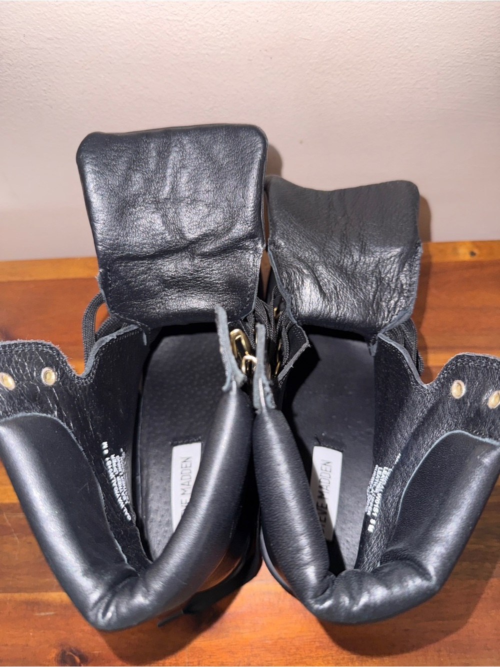 Steve Madden Galway Black Leather Combat Hiking Boots Size 8 Back to School - Picture 15 of 15